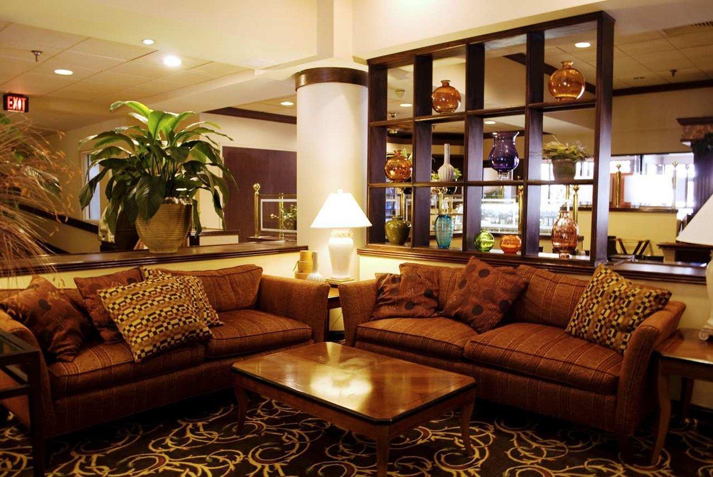 Hotel Doubletree By Hilton Airport